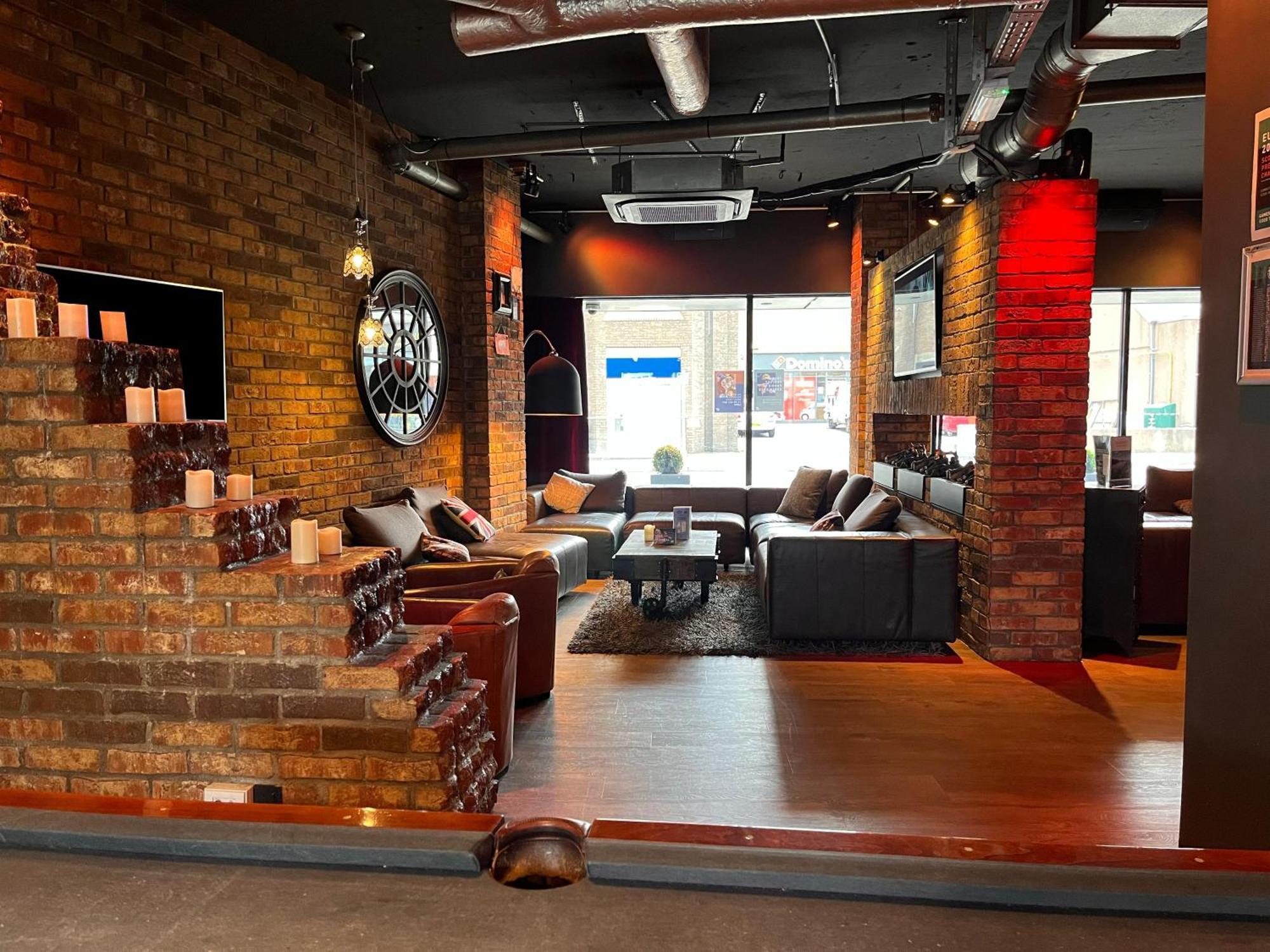 pentahotel Inverness Bagian luar foto