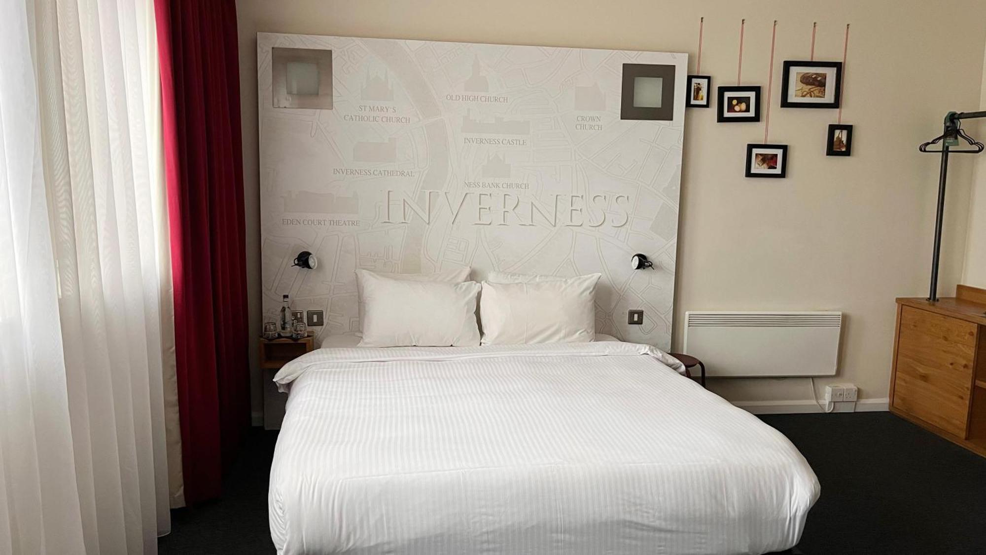 pentahotel Inverness Bagian luar foto