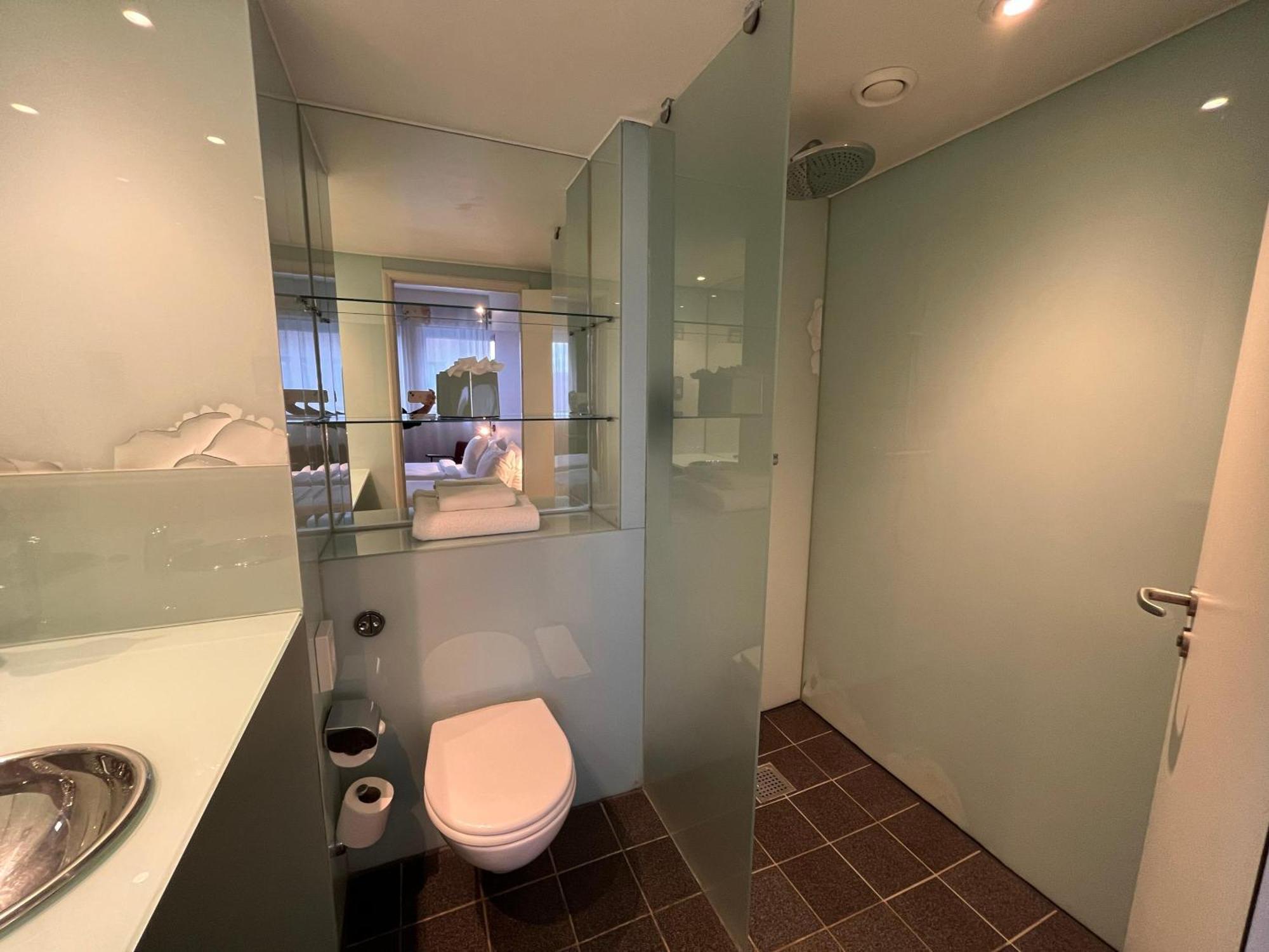 pentahotel Inverness Bagian luar foto