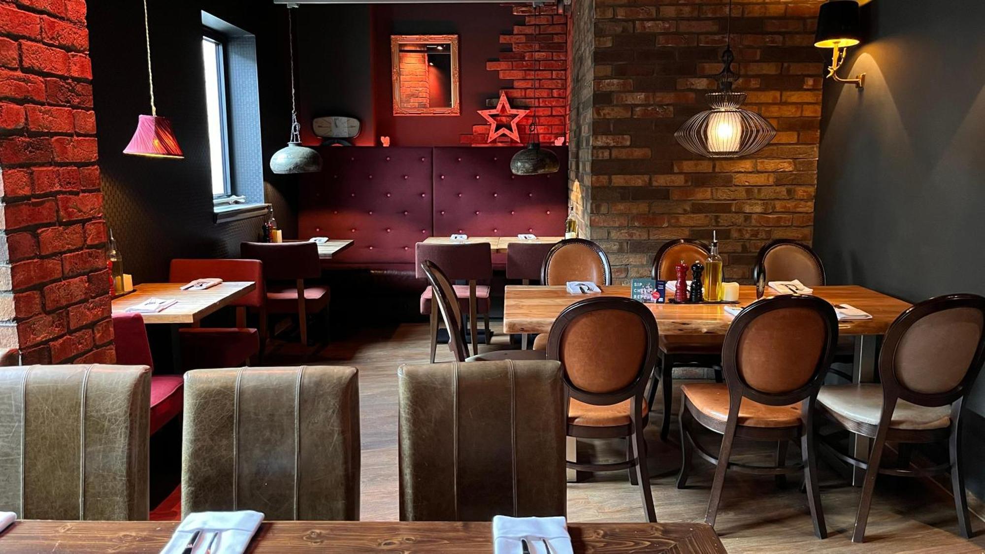 pentahotel Inverness Bagian luar foto