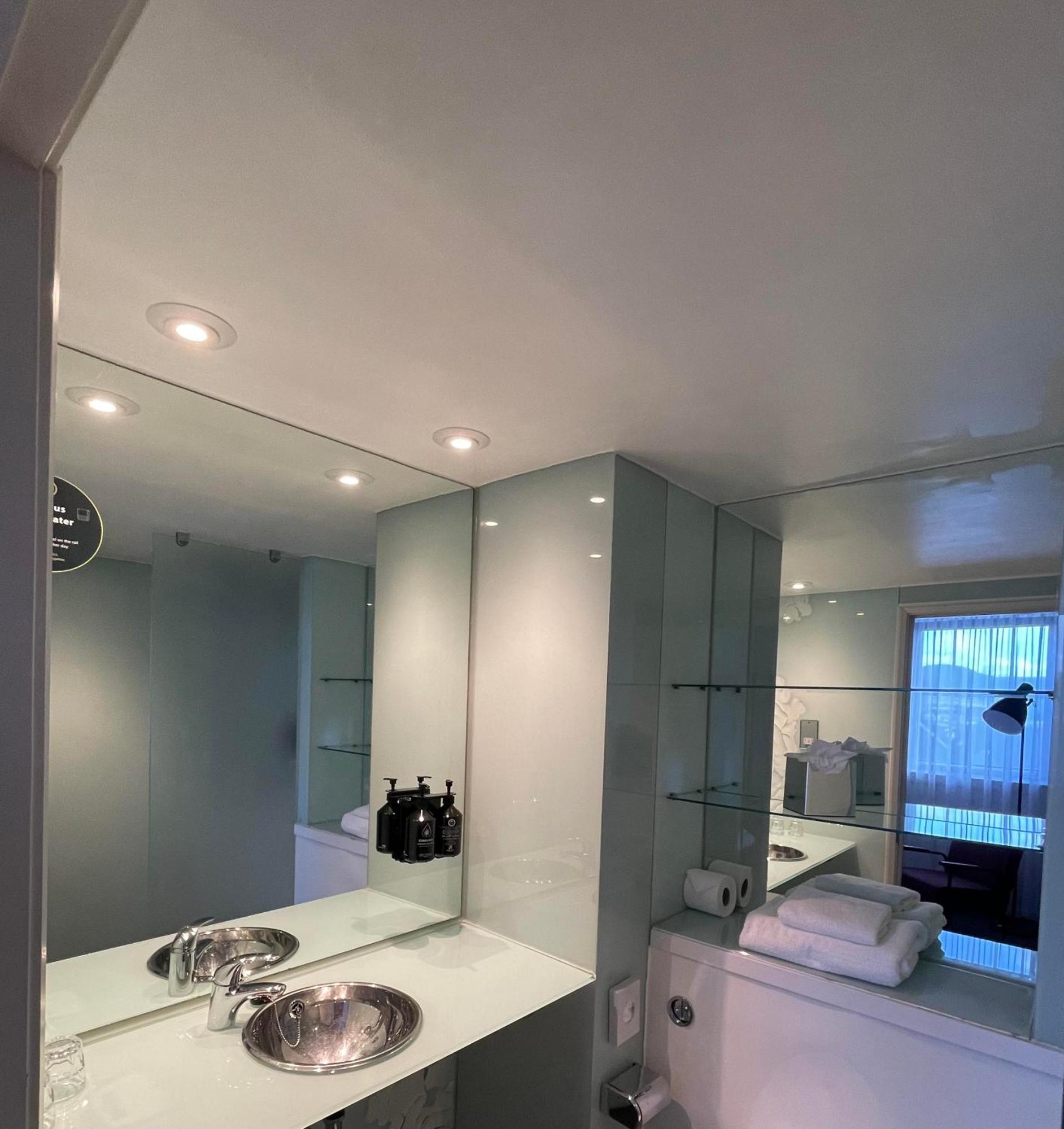 pentahotel Inverness Bagian luar foto