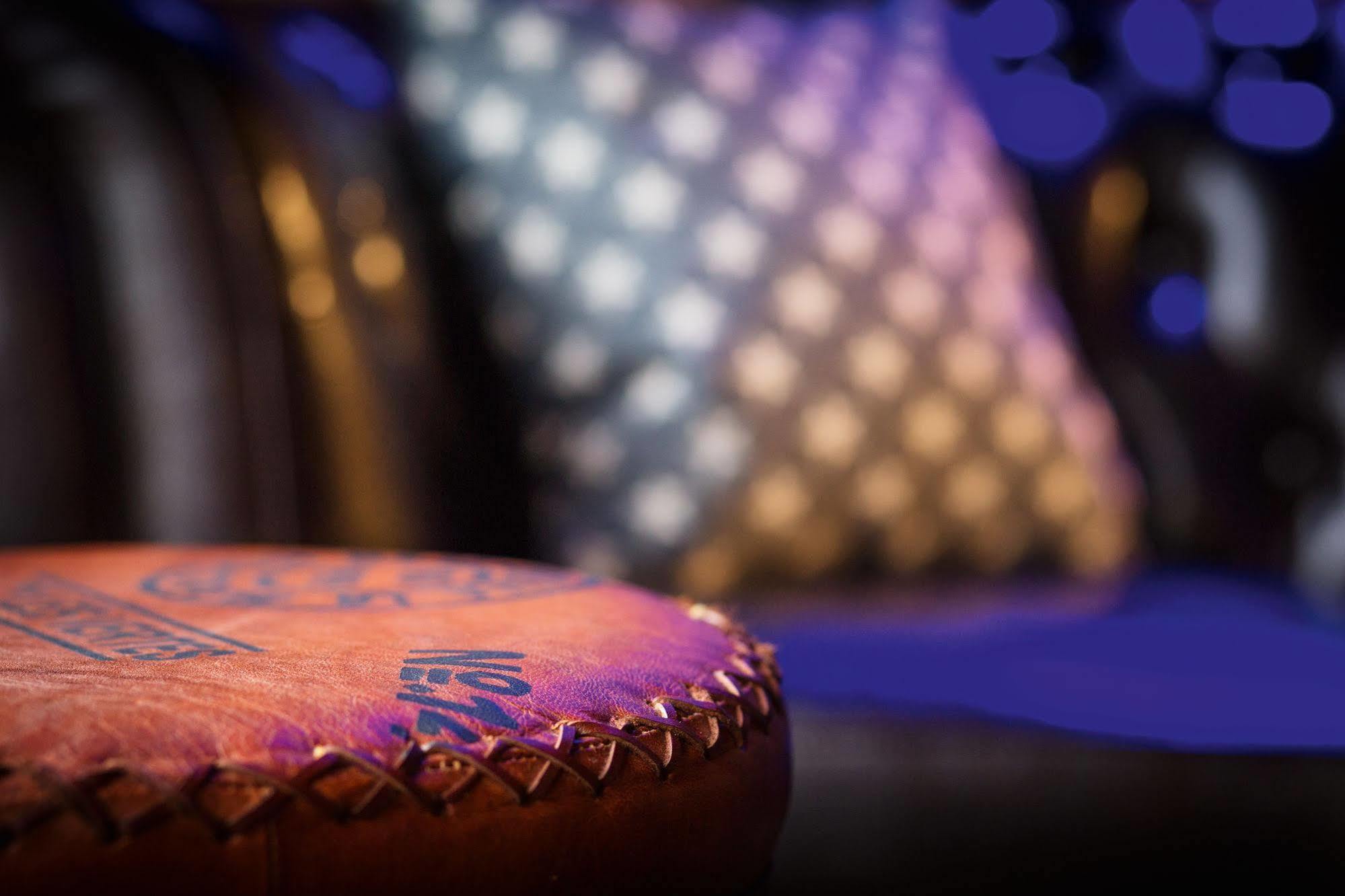 pentahotel Inverness Bagian luar foto